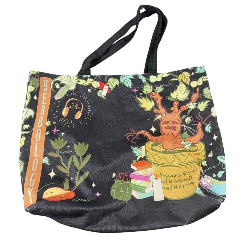 Wizarding World Harry Potter Herbology Tote Preowned Slight DAMAGE Apx 14" x 18"